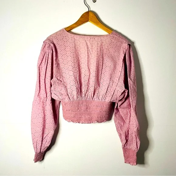 Soft Girl Pastel Pink Eyelet Puff Sleeve Crop Top - Picture 7 of 11